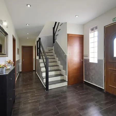 Alisos Segovia * Coca