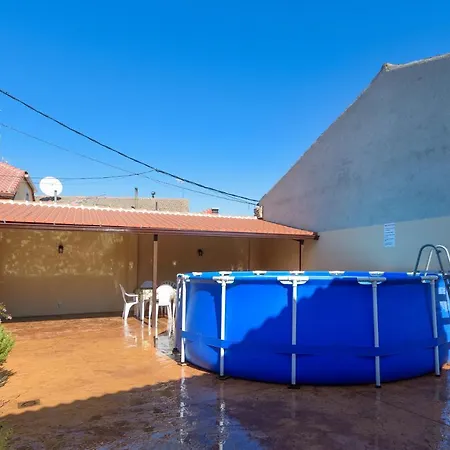 Alisos Segovia * Coca