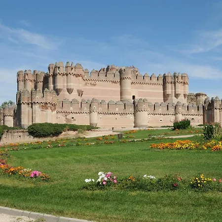 Alisos Segovia