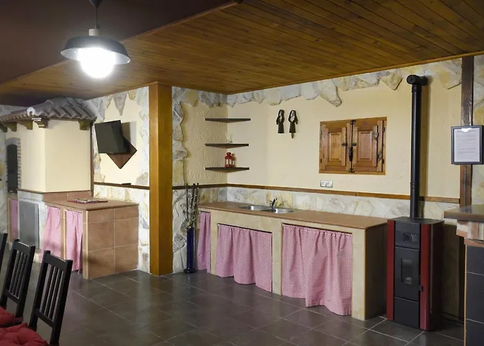 Alisos Segovia * Coca