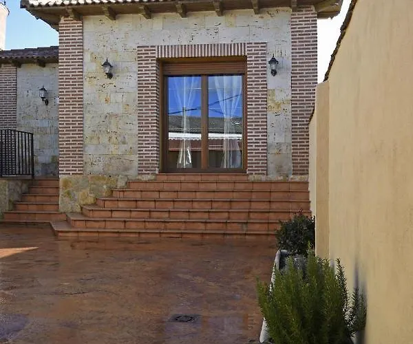 Hébergement de vacances Alisos Segovia *