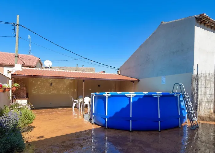 Alisos Segovia * Coca